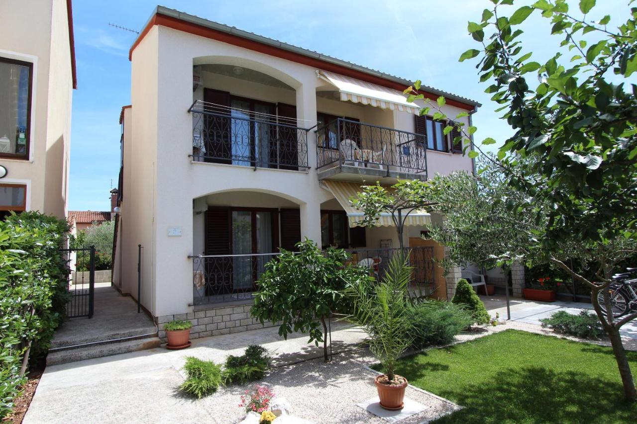 Apartments Denise Rovinj Exterior foto
